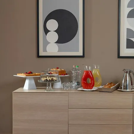 Hilton Garden Bologna North 4*